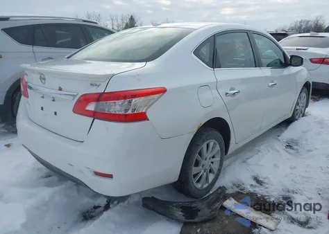 2015 Nissan Sentra z USA, uszkodzony, nr VIN 3N1AB7AP4FY265119